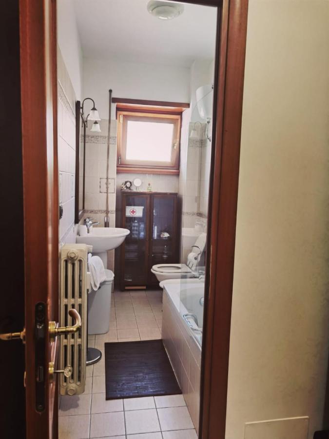 Appartamento Per Turisti E Famiglie Roma Kültér fotó
